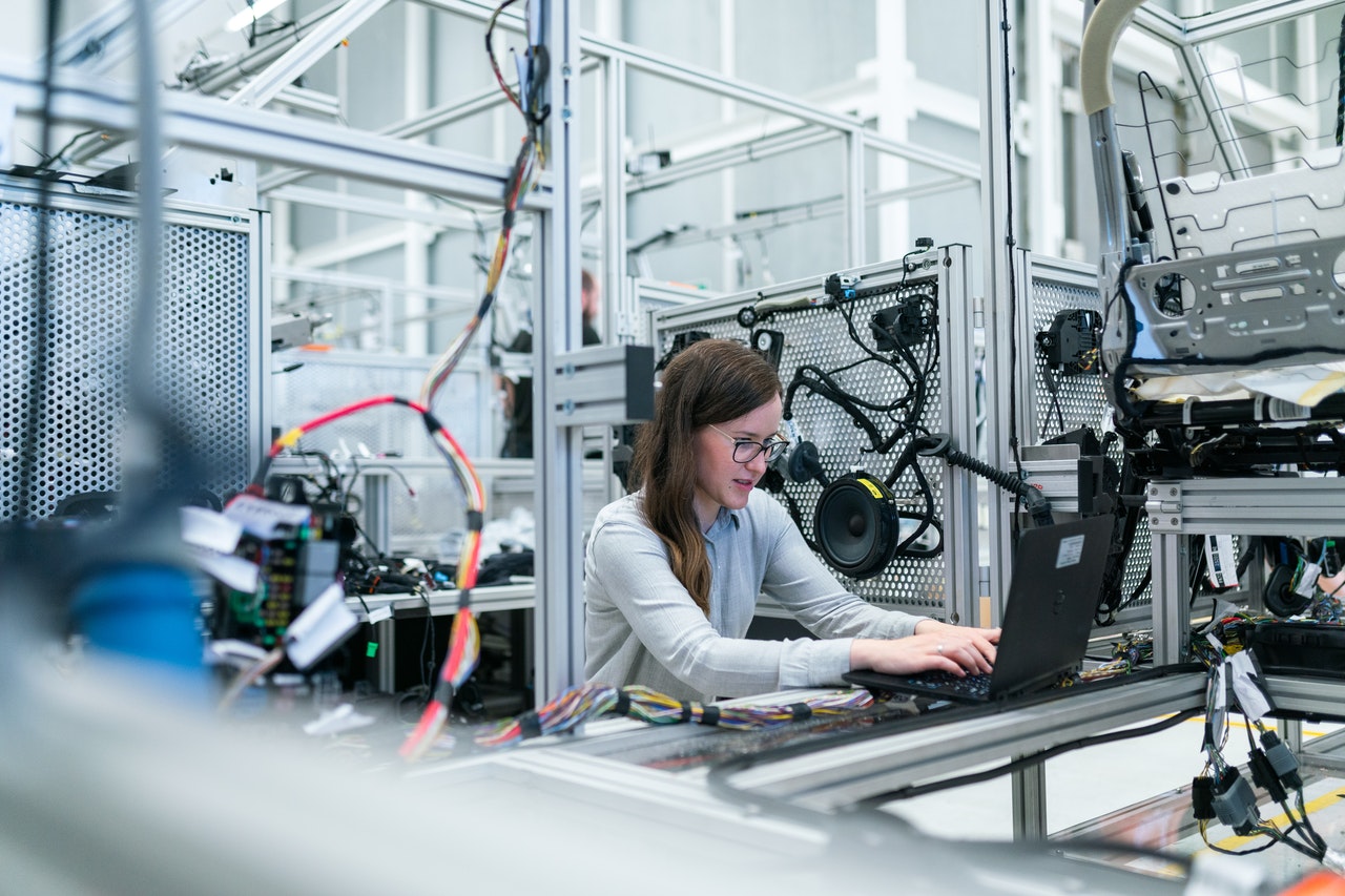 Saiba onde fazer Engenharia de Produção e se prepare para essa carreira