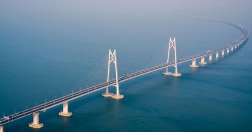 Ponte de Danyang-Kunshan, na China (Foto: Reprodução/BBC)